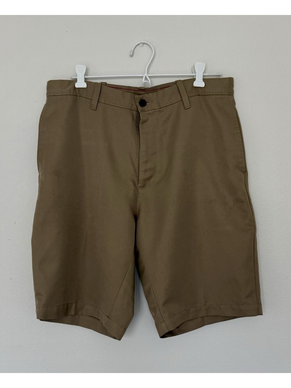Shorts | Men’s | Haggar | Khaki | Size 32 | Pre-owned